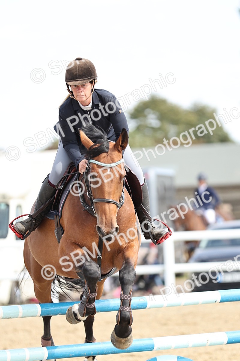 SBM_004981 - Class 5 - Senior Discovery - 1.00m Open