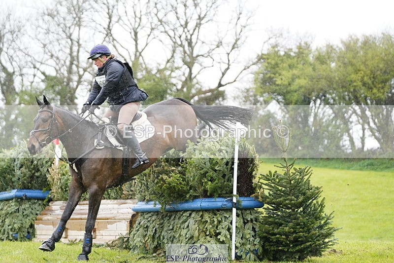 250418-134216-04580 - 265-Charlotte.Rowe-CELTIC.CROSS