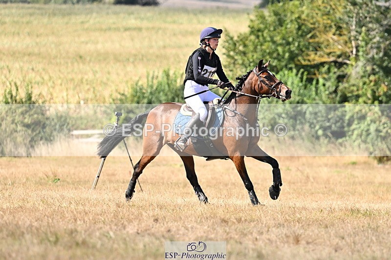 250824A-154027-39315 - 2113-Abbie.Smith-Courtways.Archer