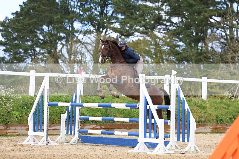 3E7A1663 - Class 7: Senior Newcomers/1.10m open