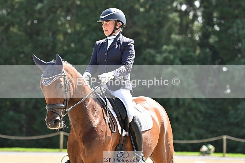 240811-143131-06382 - 231-Louise.Hutchinson-Donnarella