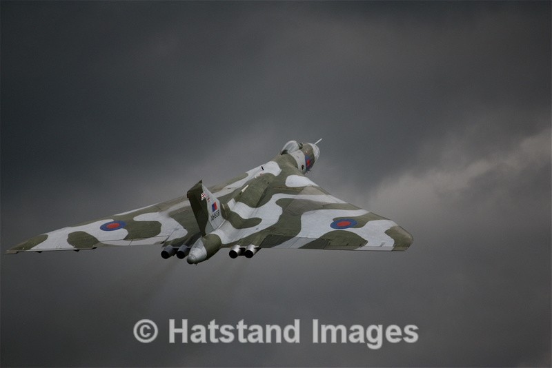 Avro Vulcan XH558 - in the air