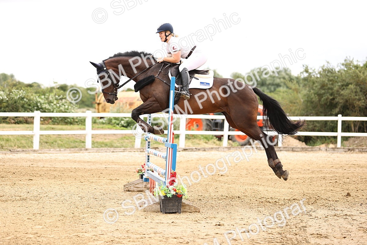 SBM_003076 - Class 21 - Senior Newcomers - 1.10m