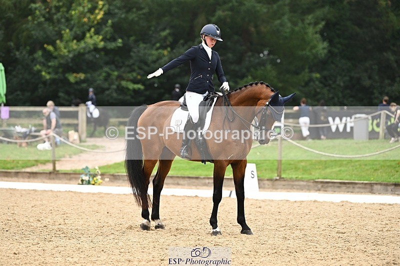 240811-115359-05643 - 305-Emily.Coller-Iondale