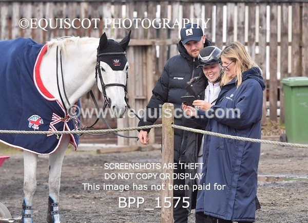 BPP_1575 - CLASS 16 SAT Senior Discovery/ 1m Open