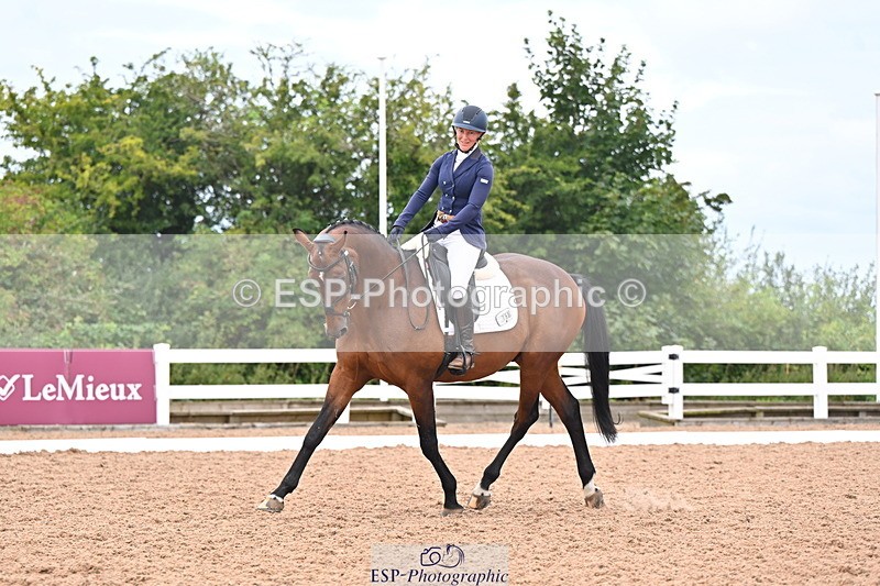 240817A-131744-09279 - 198-Lindsey.Cheffings-Prima