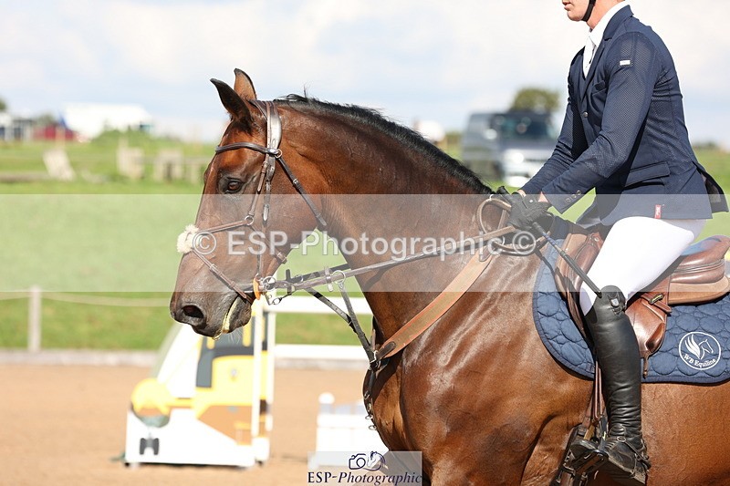 230915A-145306-02808 - Cls 5 National 1.40m