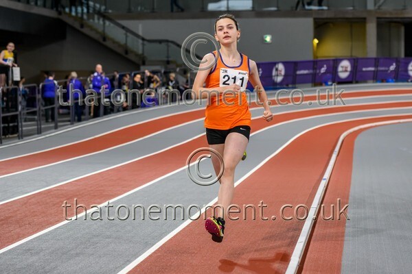 AgeInd25SUN-913712 - Track Female Set One