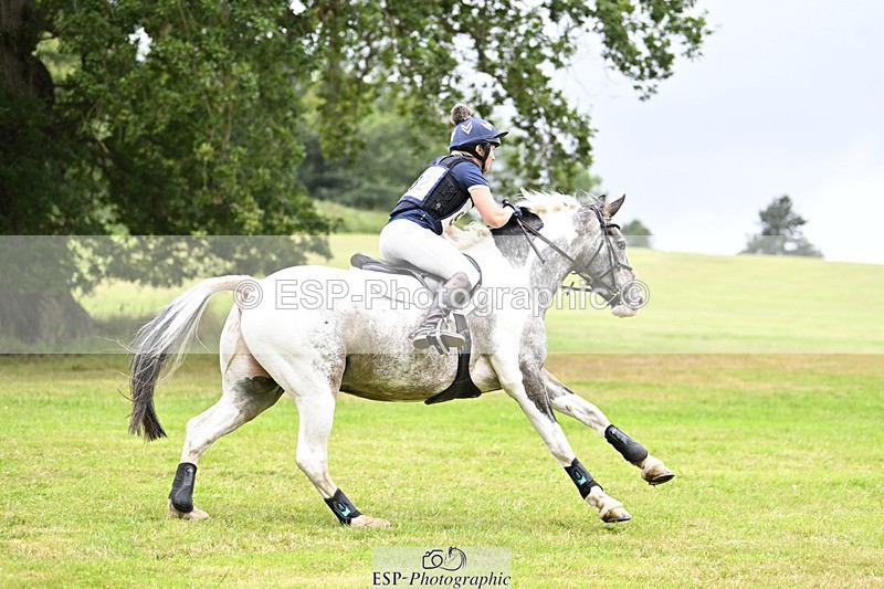 240825X-175144-38269 - 80cm XC 17.30 to End