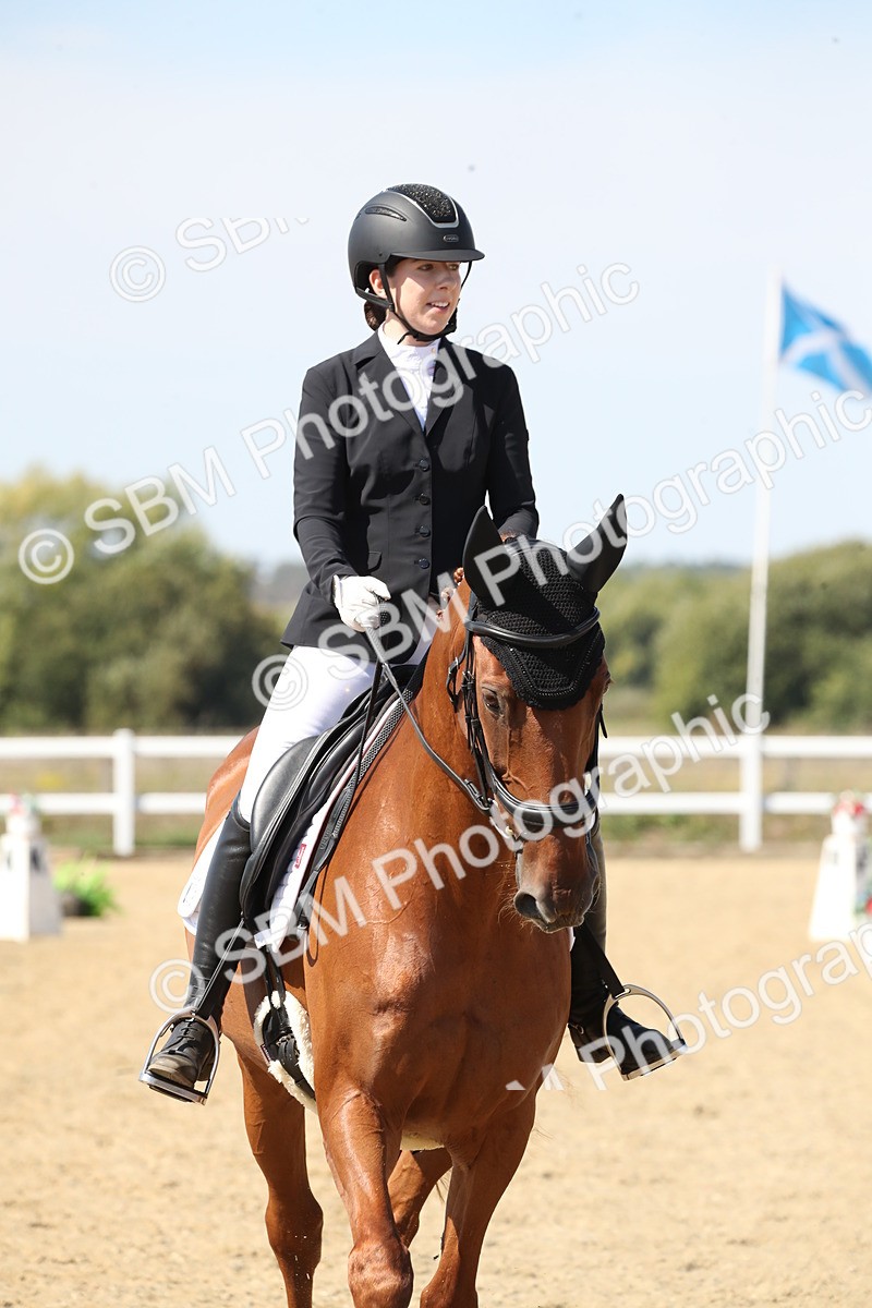 SBM_005115 - Class 11 - Novice 5 - 11.41-12.58