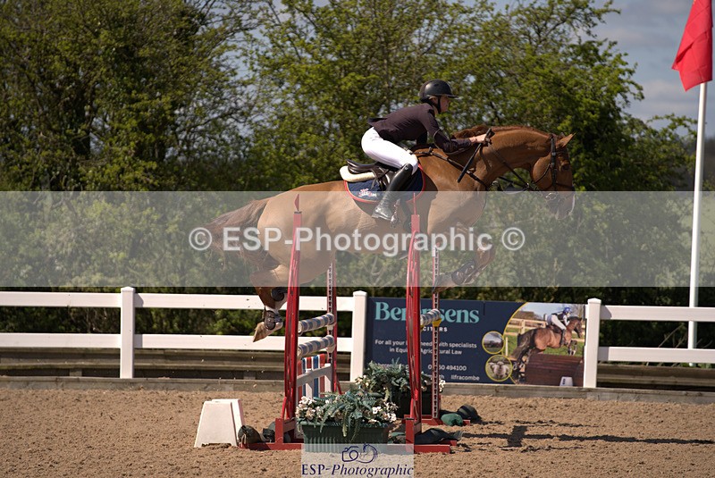 240418A-131605-02916 - Cls 37, Amateur 1.05m