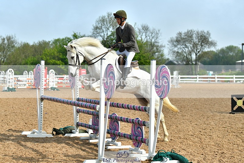 230514A-101338-02196 - Cls 22 Pony Discovery & 90cm Open