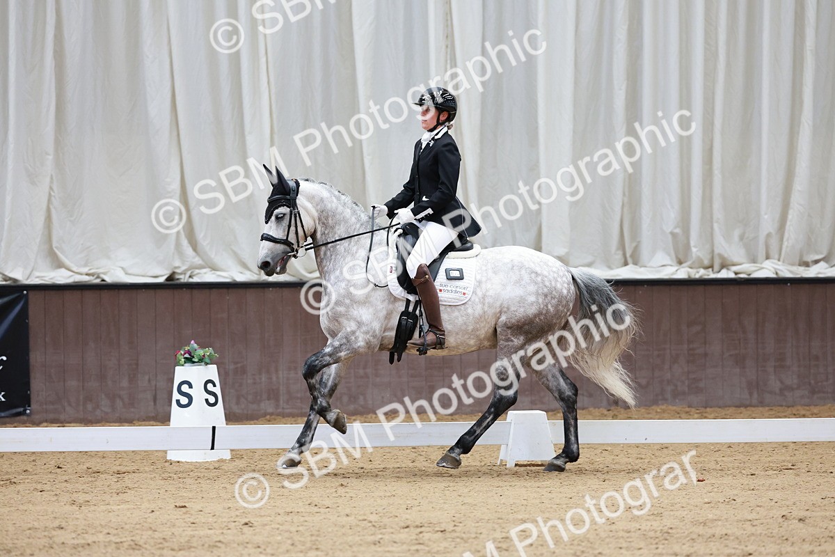 SBM_007150 - Class 6b - Novice 6 - 8.56-9.24