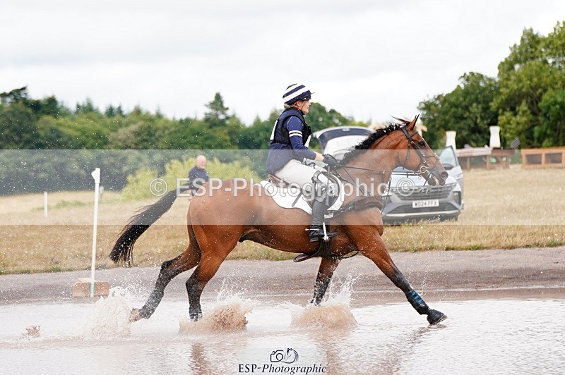 250803A-152244-16542 - P-714-Skye.Pleydell-Bouverie-SUPER.VISION