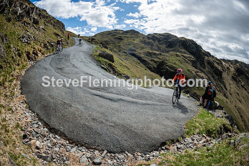 110825 - Hardknott Hairpin 11.00 - 12.00