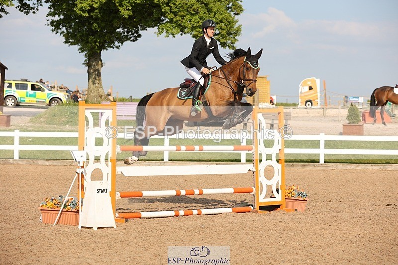 250509-173926-09387 - Cls 24 Snr Newcomers