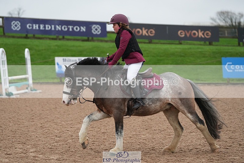 251116-094735-01414 - Cls 18 Clear Round 50cm