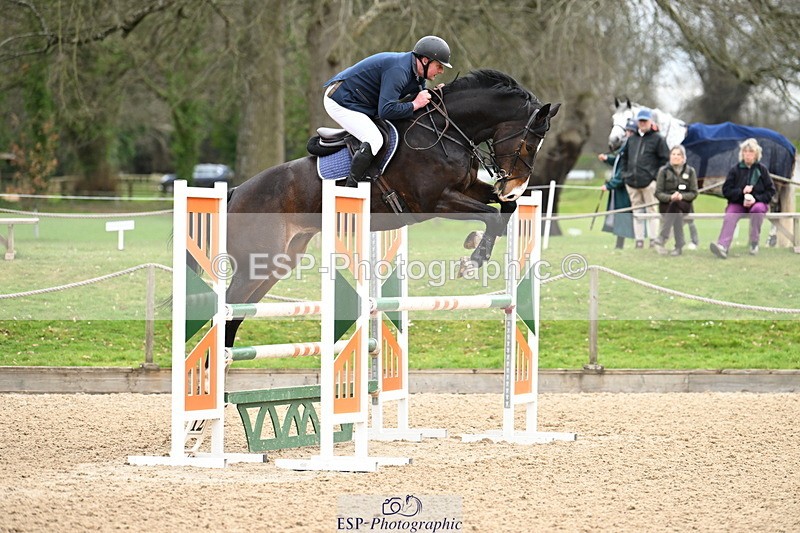 250323A-140440-04800 - Cls 24 Snr Newc & 1.10m Open