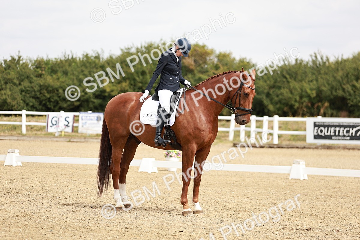SBM_002701 - Class 6 - Novice 6 Silver - 10.17-11.20