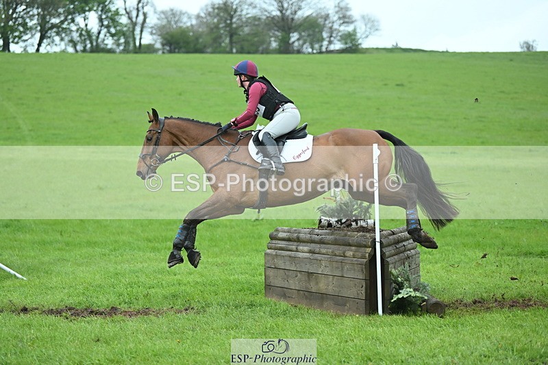 250419-114848-08937 - 459-Ella.Otto-SUMMERBRIDGE.TIPP