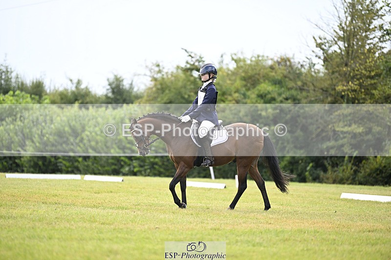 240824X-110414-25697 - D80 Section E and F 11.00 to 12.00