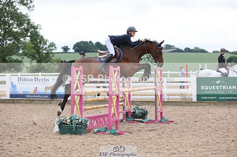 250625-130239-00822 - Cls 4 Newcomers and 1.10m Open