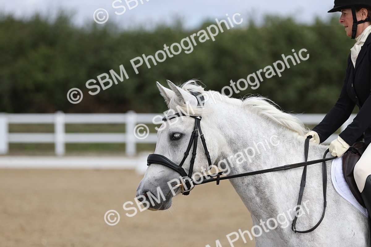 SBM_001454 - Class 2 - Intro 4 Champs - 10.56-11.44