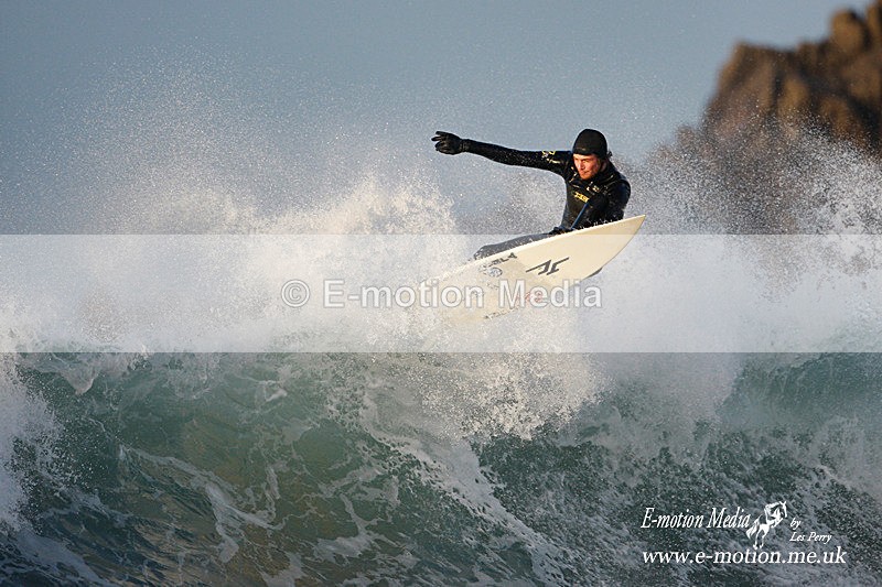 SU 170109-12bb - Water