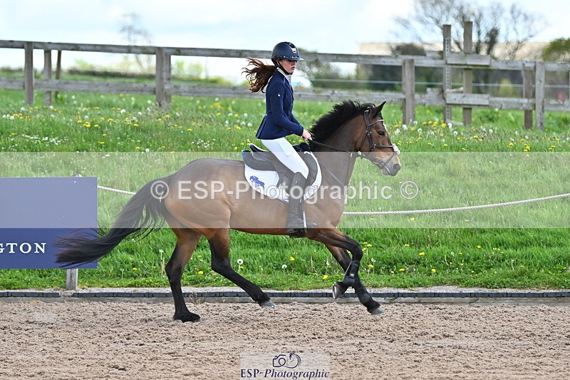 240504A-124313-01623 - Cls 4 Blue Chip Pony Newcomers & 1m Open