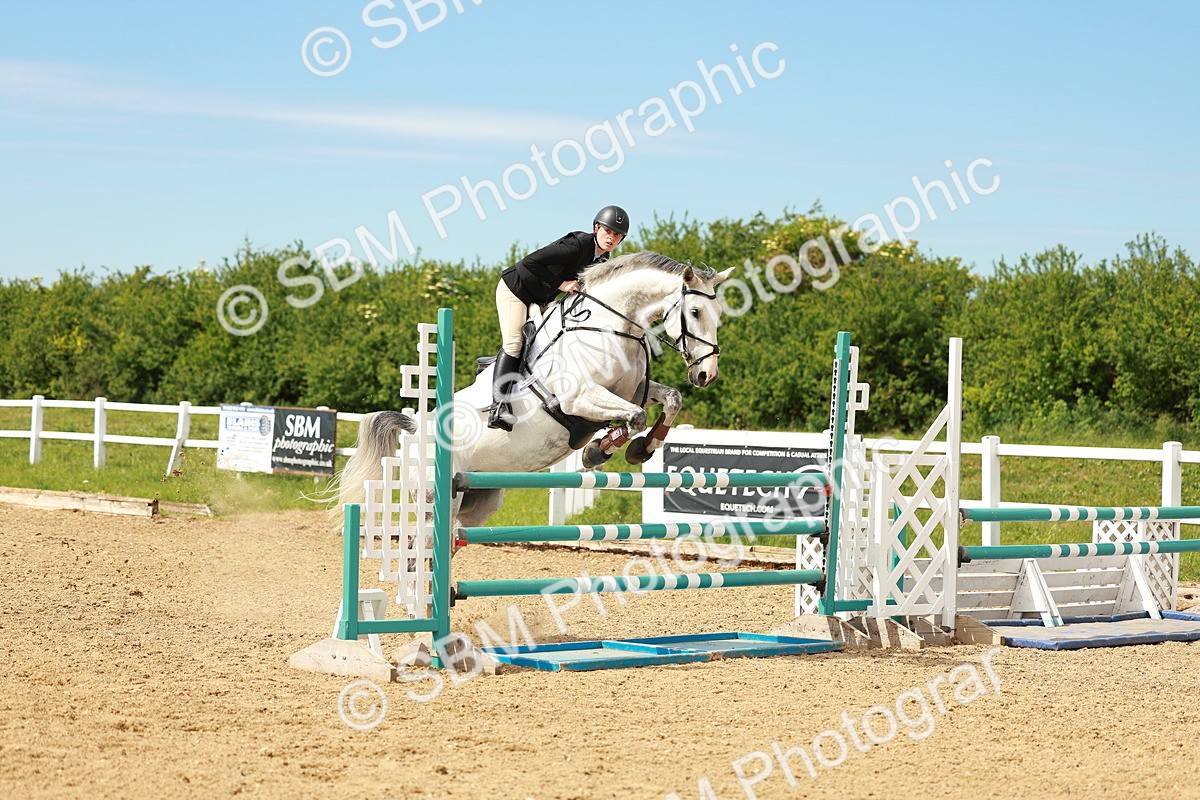 SBM_002351 - Class 4 - Senior Newcomers - 1.10m