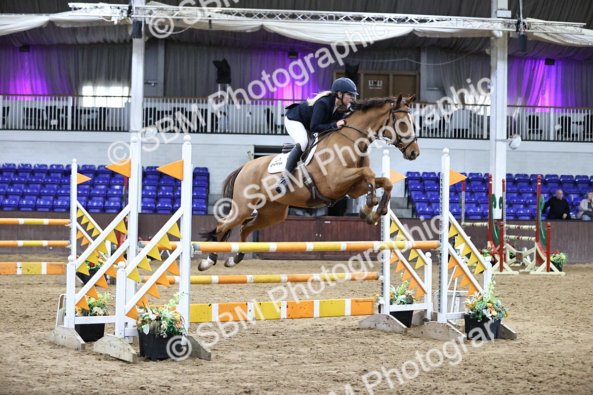SBM_001964 - Class 4 - Senior Newcomers - 1.10m Open