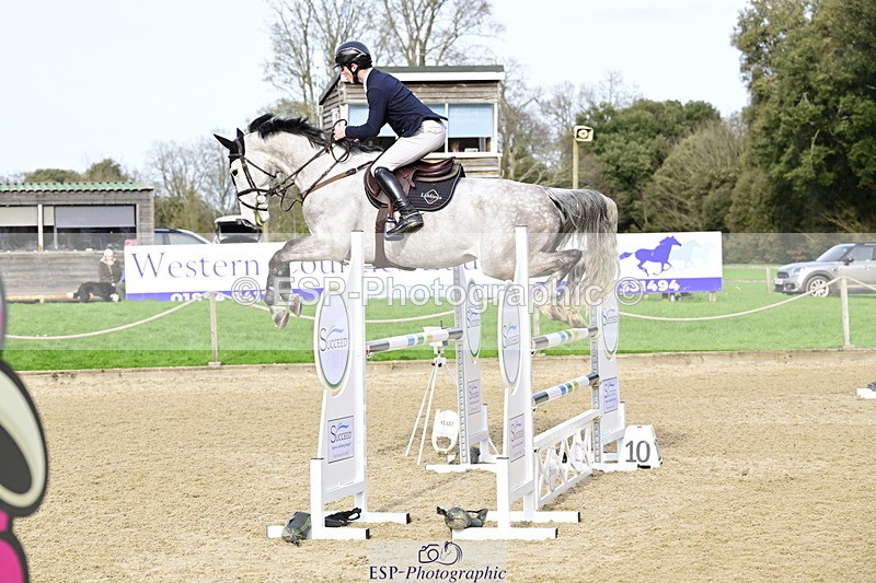 260214A-145910-01112 - 5 Newcomers and 1m 10 Open