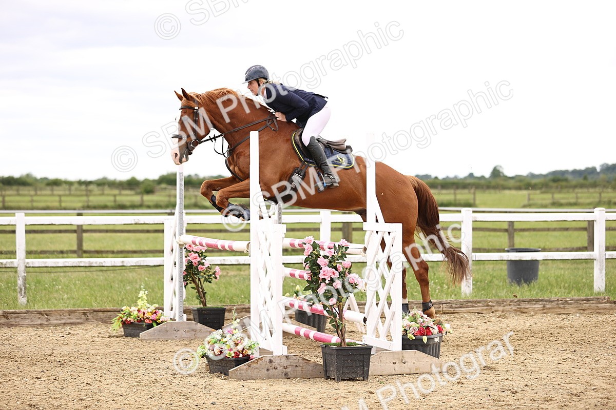 SBM_007708 - Class 19 - Senior Newcomers - 1.10m