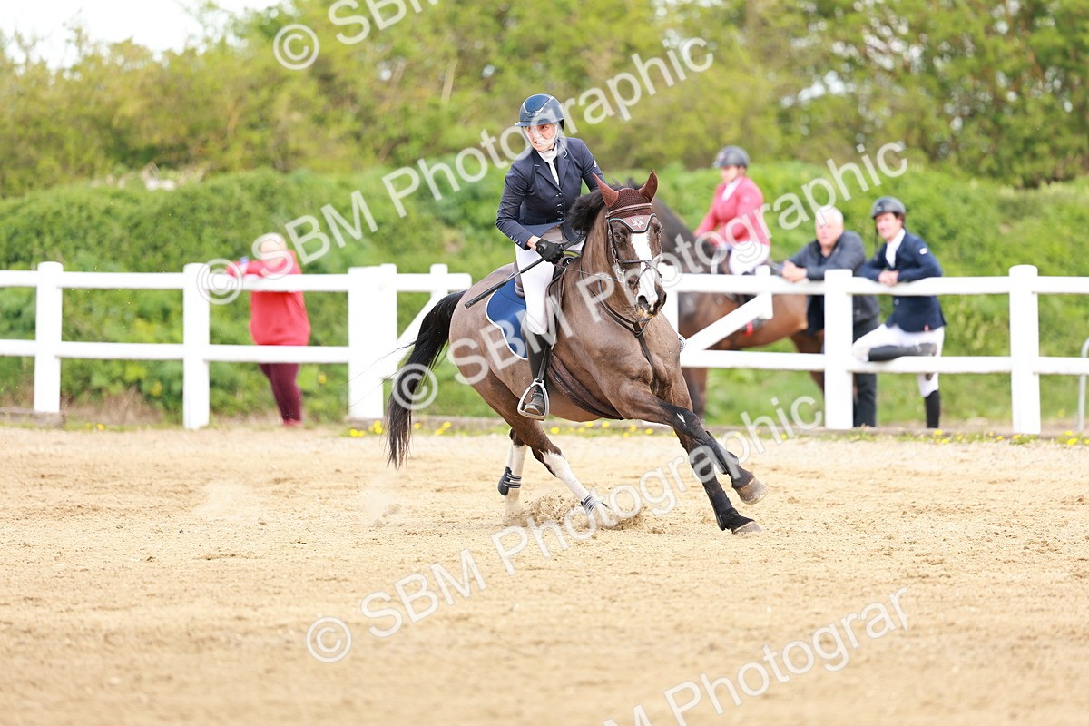 SBM_002167 - Class 4 - Senior Newcomers - 1.10m