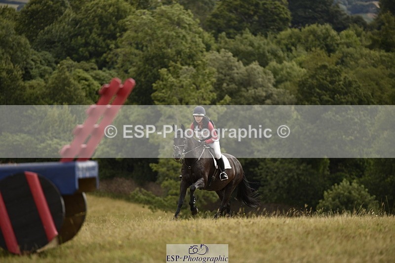 250802A-100826-01063 - A-002-Hannah.Cliffe-RV.OLIE