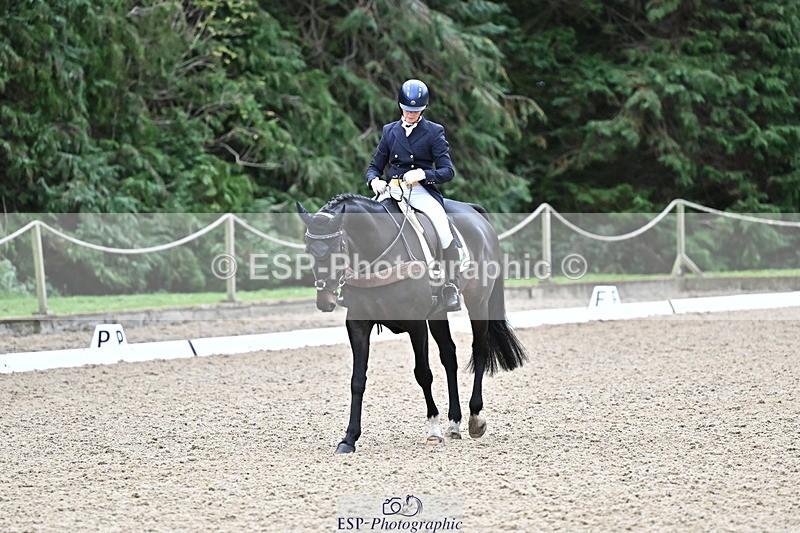 251022A-151627-00244 - C-211-Claire.Fielding