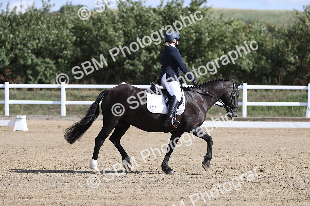 SBM_001254 - Class 2 - Intro 4 Champs - 9.44-10.38