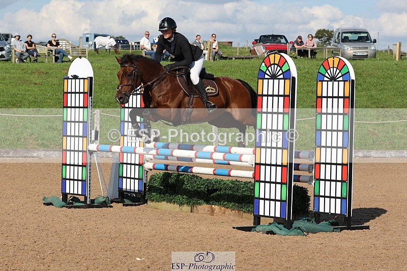 230915A-160117-03012 - Cls 6 Snr 1.05m Derby