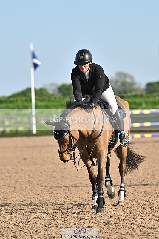 240511A-183735-15719 - Cls 39 Chard Equ Derby