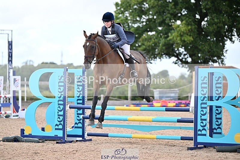 250831-145601-11396 - O-725-Rosanna.Sherwood