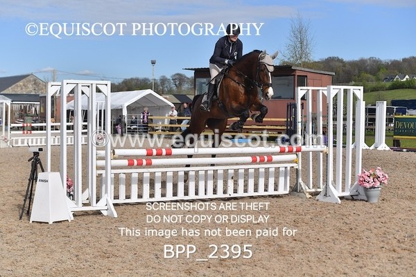 BPP_2395 - CLASS 24 SUN Senior 95cm/ 1.05m Open Handicap