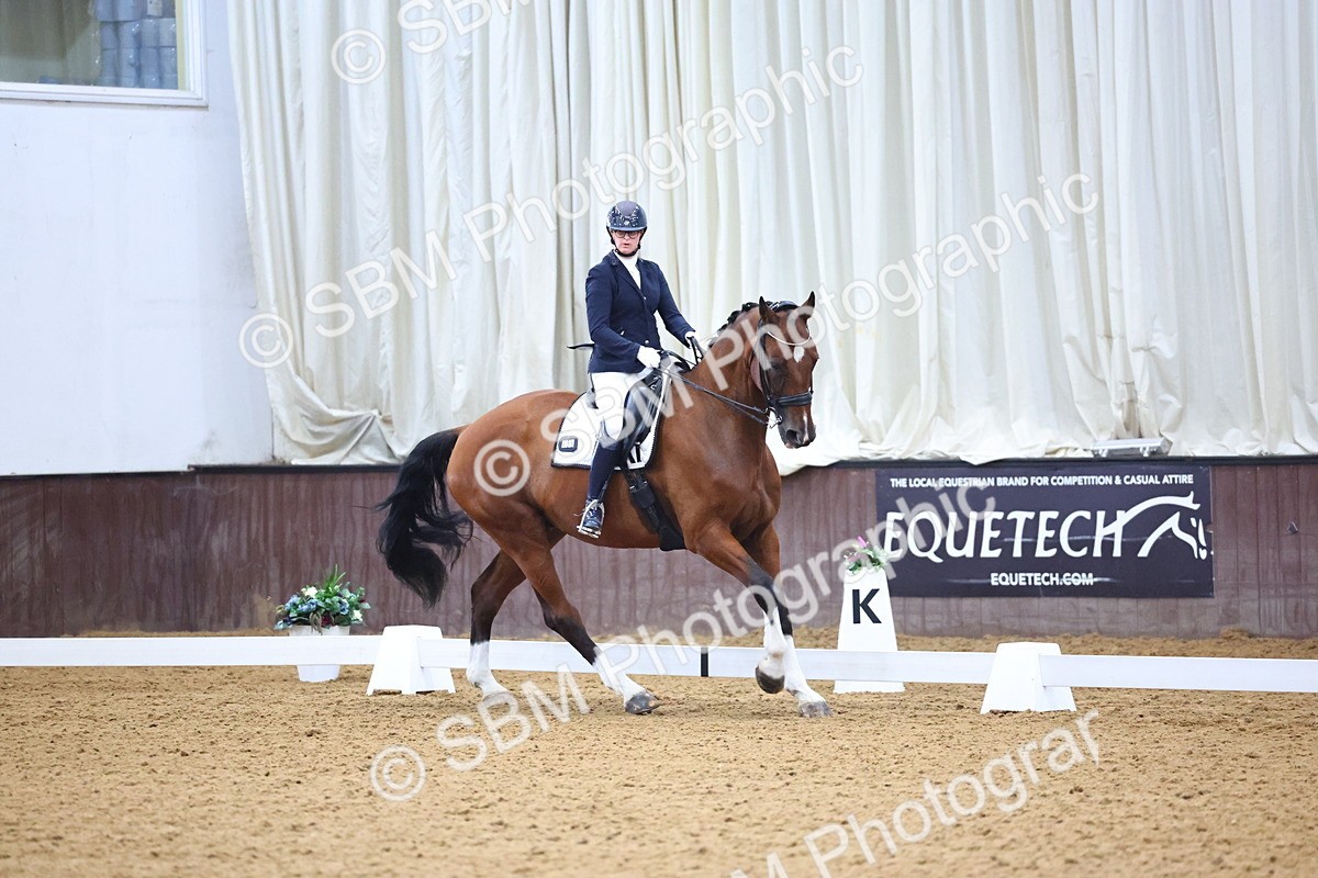 SBM_008493 - Class 8 - AM6 - 17.20-18.08