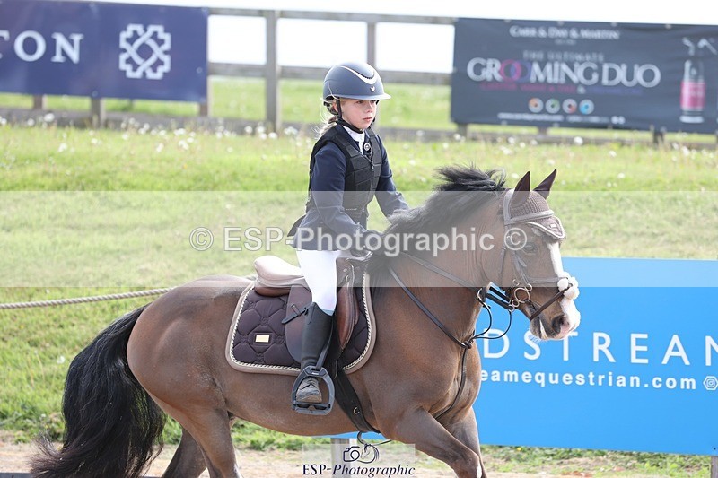 250505-093503-03903 - Cls 1 Pony Intro 70cm