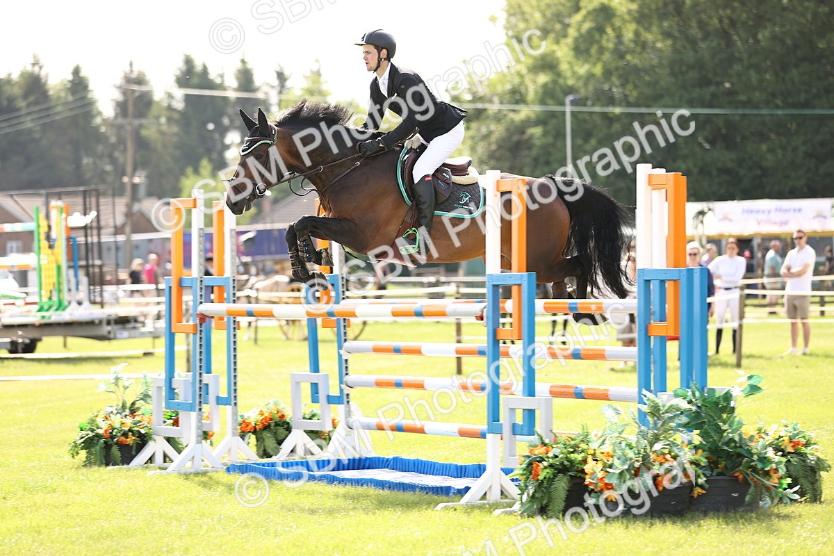SBM_01550 - Class 200 - Martin Grant Homes Welcome Stakes 1.25m Open