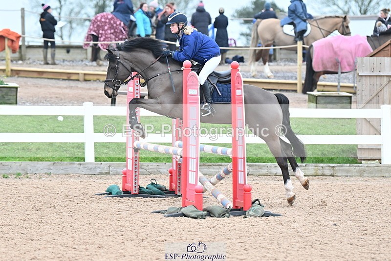 240128A-113149-00547 - Cls 3 Pony Discovery and 90cm Open