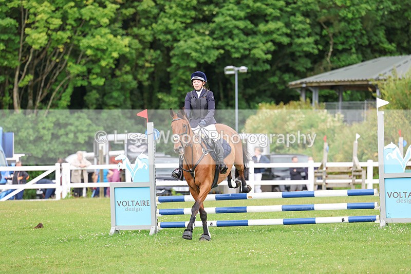 3E7A1096 - Class 4: 70cm Senior