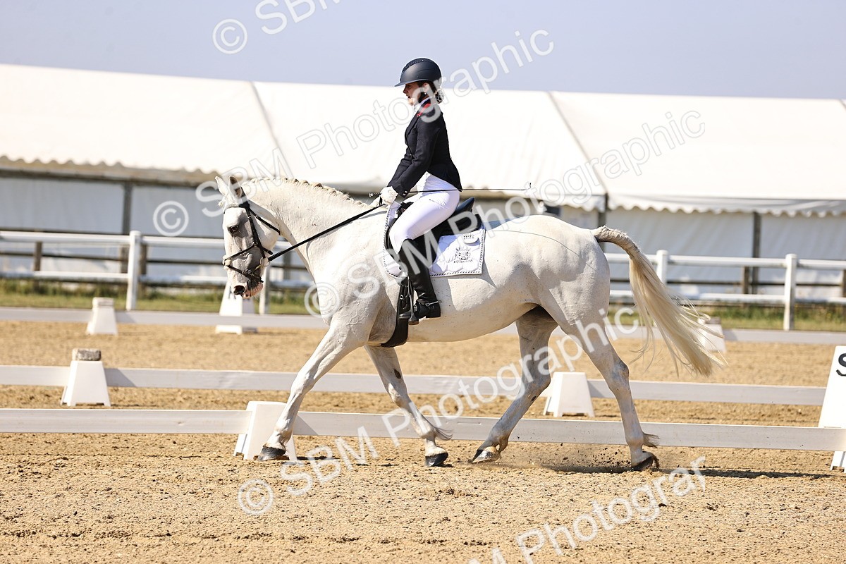 SBM_002772 - Intro 2 - Warm Up