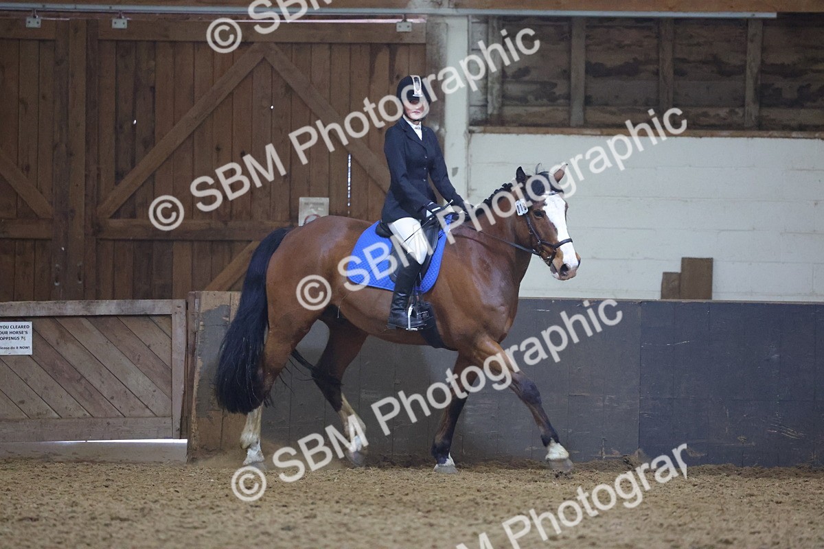 SBM_003165 - Class 9-10 - MQ U21 Open Novice 1