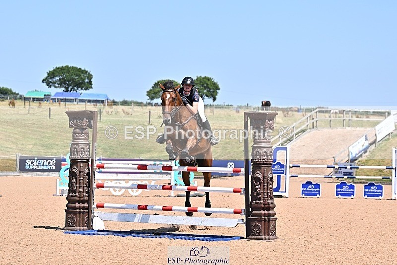 260708-141925-00586 - Foxhunter and 1.20m