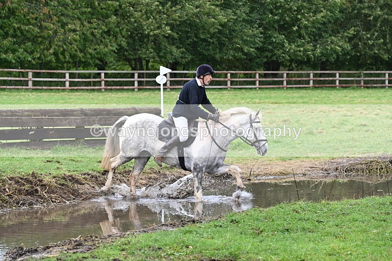 WJ6_5808 - Time at Photographer 12:31 to 12:40